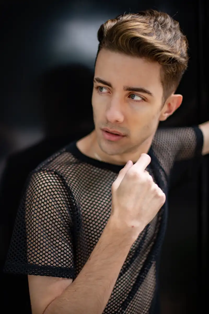 cirugía masculinización facial Málaga Clínica Aesophy